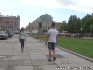 Attractive warga rusia remaja foxy fucked keras