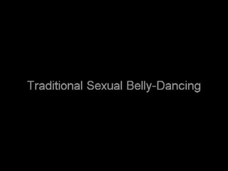 Valdzinoša indieši jaunkundze rīcība the traditional seksuāls vēders dejošas